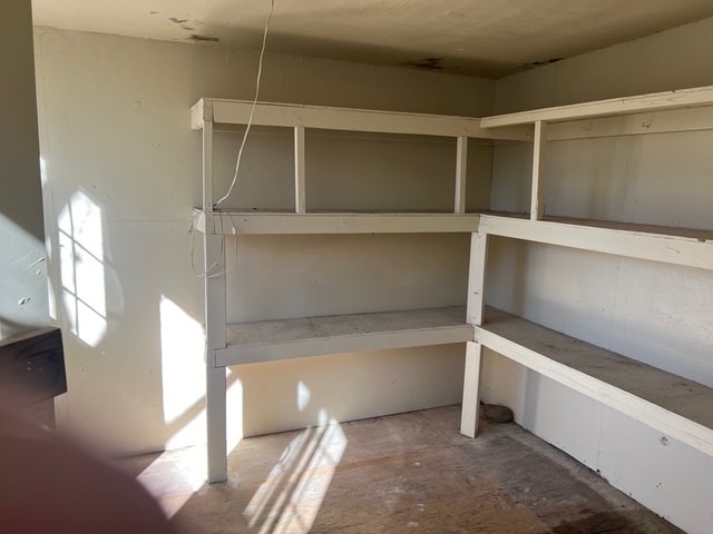 Building Photo - 1057 6th Ave