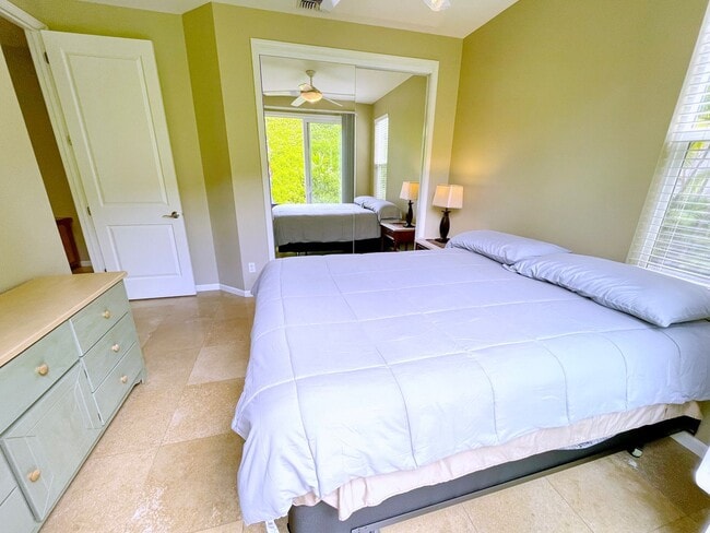 Building Photo - Elegant 1-Bedroom Retreat in Prestigious South Maui Neighborhood w/ Utilities Included – Availabl...