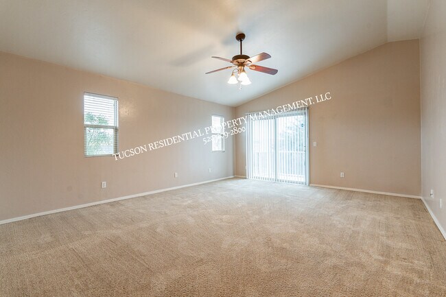 Building Photo - 7661 S Freshwater Pearl Dr