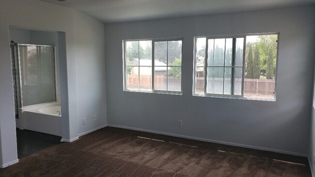 Building Photo - 1343 Estel Dr