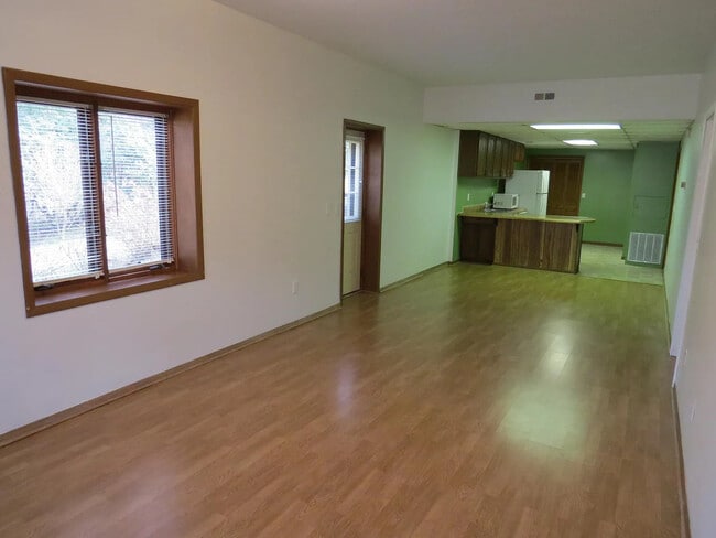 Building Photo - 29 Teaberry Rd