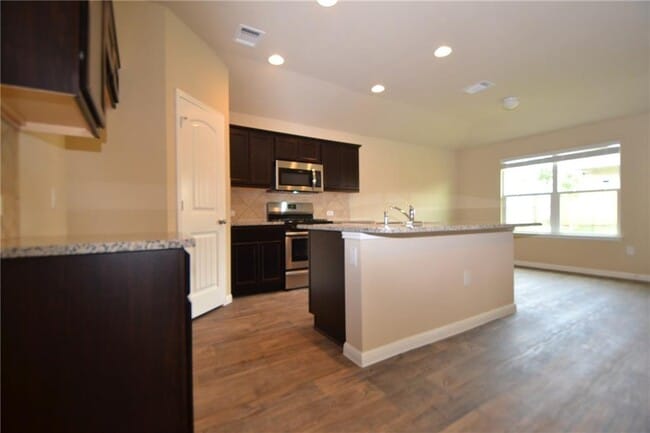 Building Photo - 11108 Furrow Hill Dr