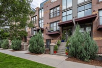 Building Photo - Washington Street Townhomes
