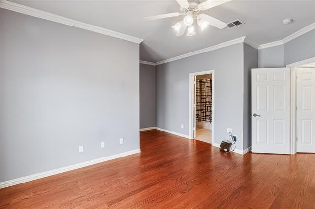 Building Photo - 2504 Champagne Dr