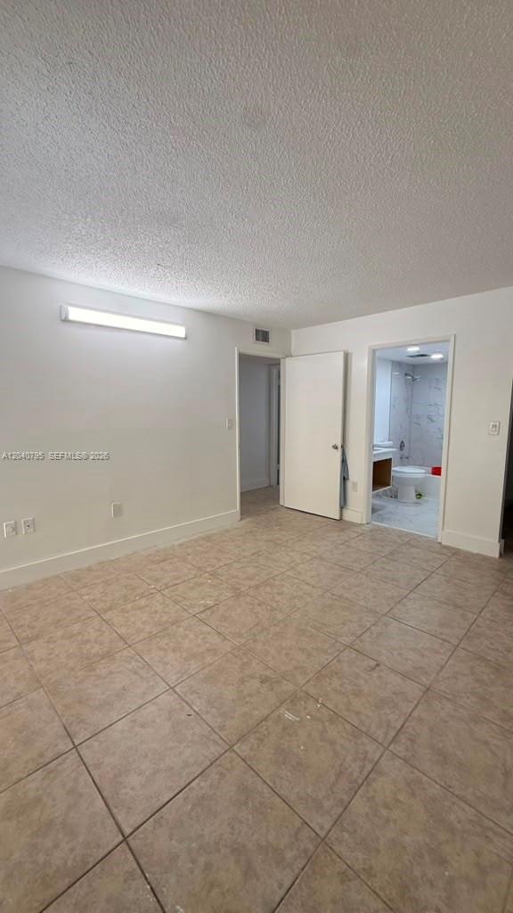 Building Photo - 8800 SW 123rd Ct