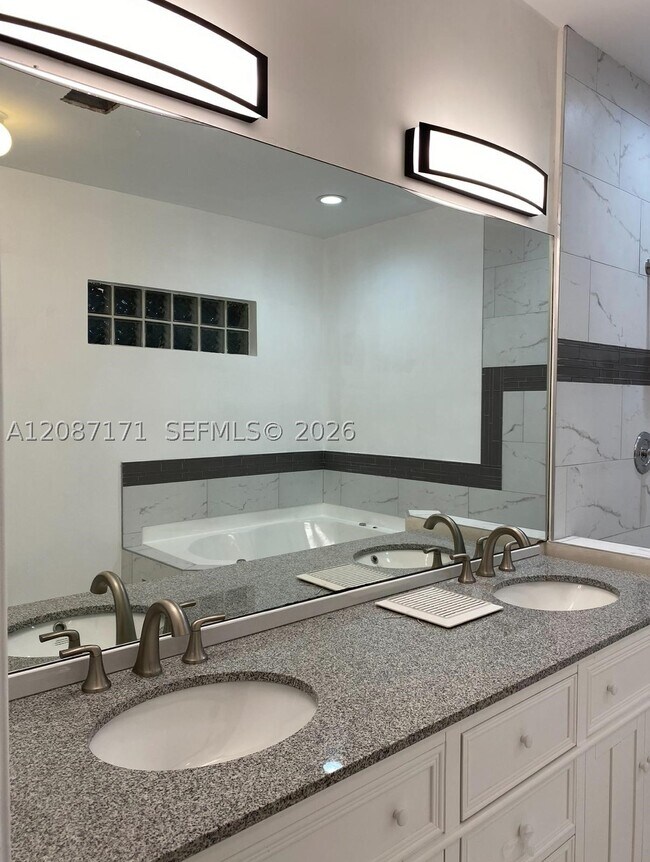 Building Photo - 15244 SW 109th St