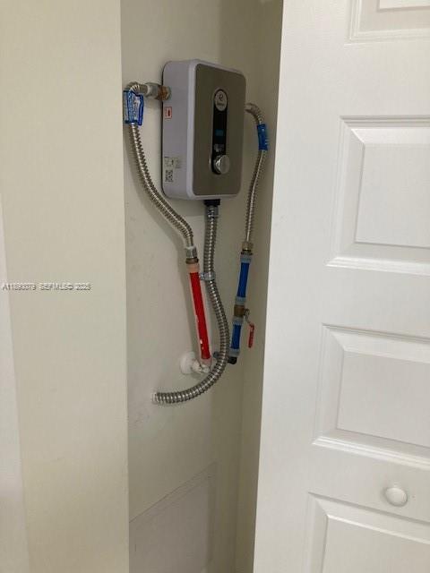 Building Photo - 8363 NW 41st St