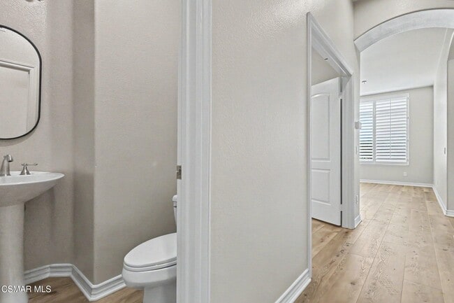 Building Photo - 4614 Via Del Rancho