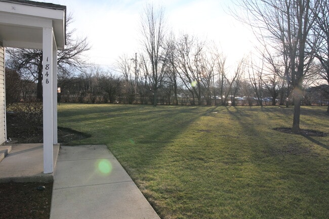 Building Photo - 184 Betty Ct