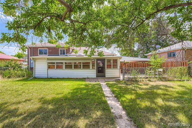 Building Photo - 2511 S Vrain St