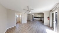 Building Photo - Newly Renovated! 4BD + Attached Studio