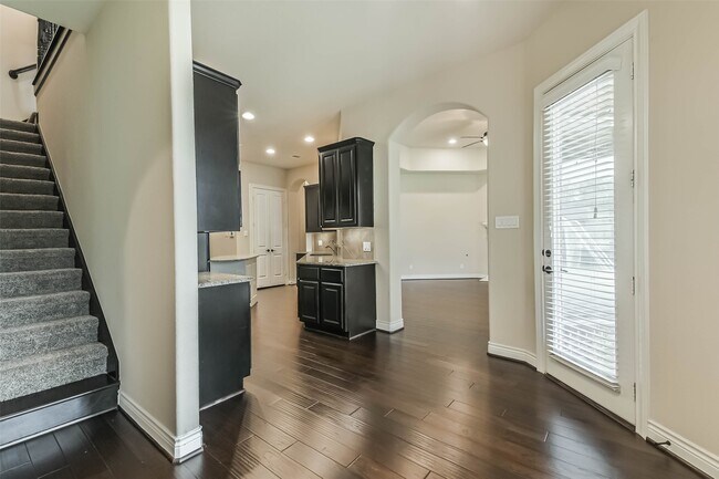 Building Photo - 4511 Sanctuary Halls Dr