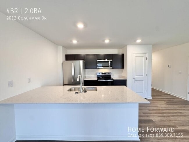 Building Photo - 2012 Coachman Dr