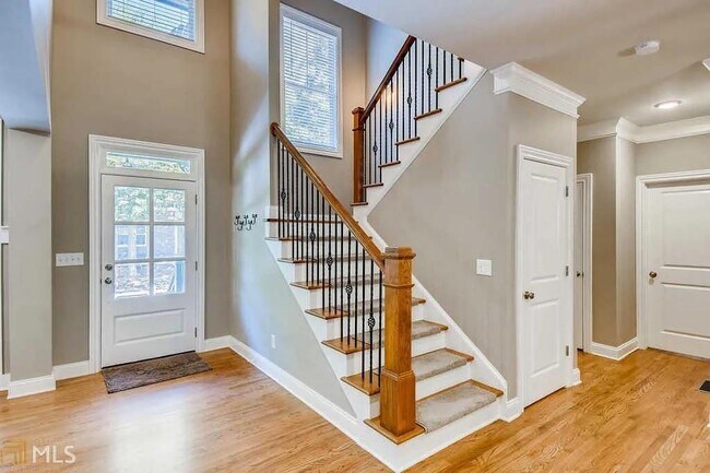Building Photo - 1655 Habershal Dr NW