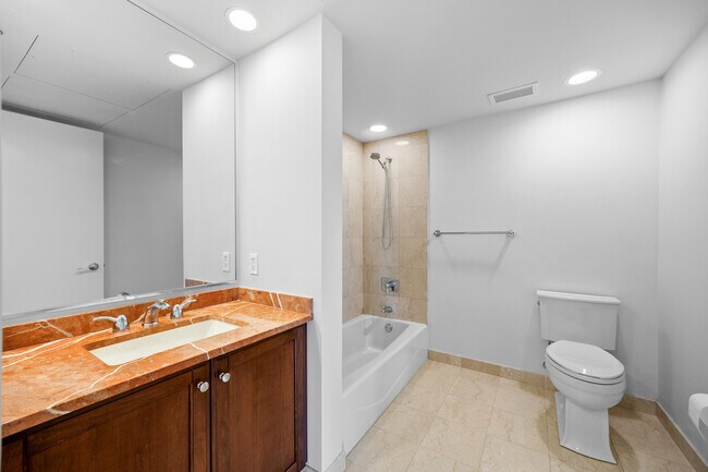 Building Photo - 60 E Monroe St