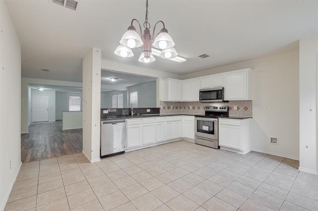 Building Photo - 1428 Atkins St