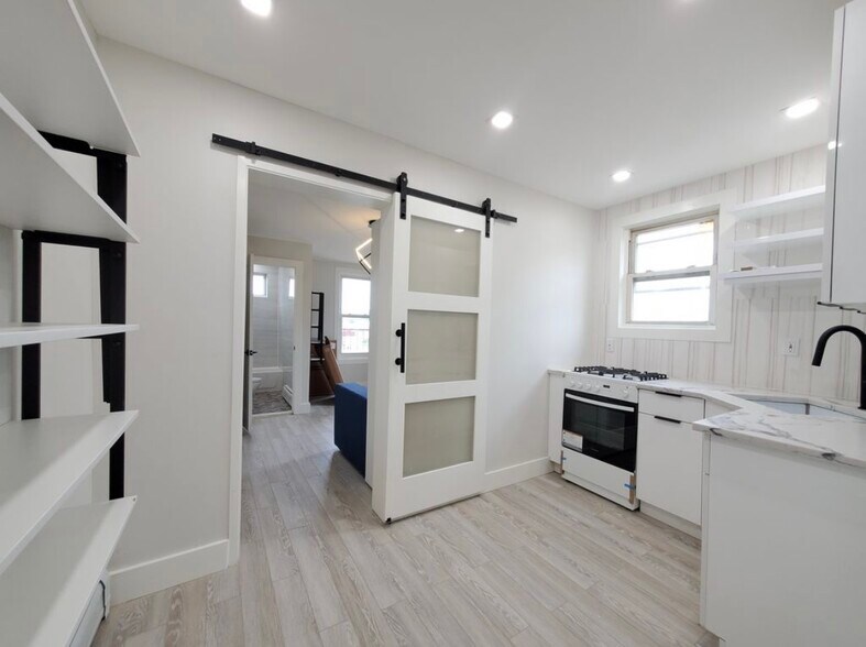 68 Bevan St #11 - 66 Bevan St