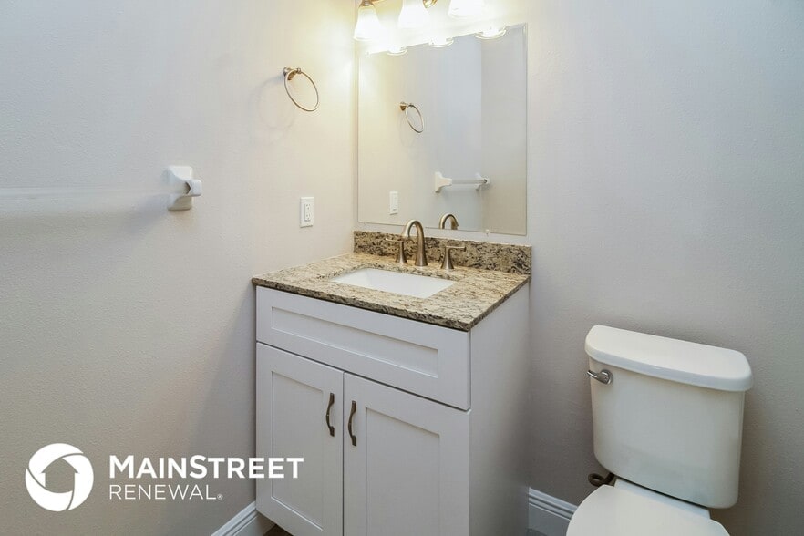 Building Photo - 644 Cypress Ln