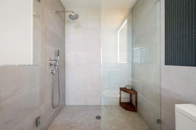 Building Photo - 500 Alton Rd