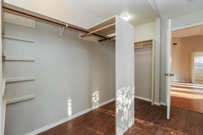 Building Photo - 5210 Kristen Ct