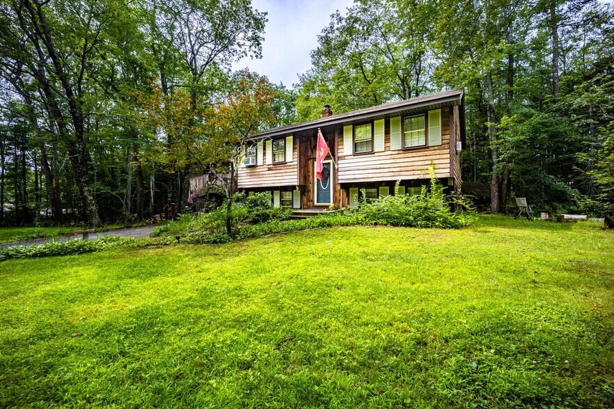 Building Photo - 468 Harpswell Rd