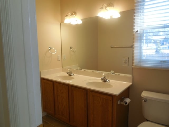 Building Photo - 2118 Delta Blvd