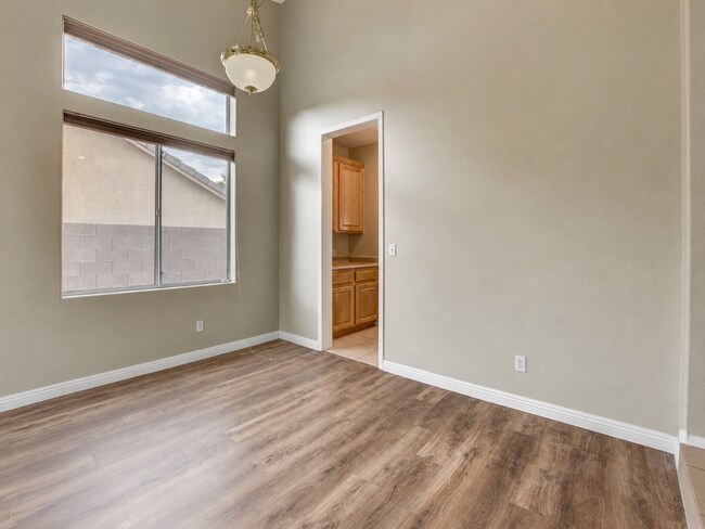 Building Photo - Anthem Gem with 3-Car Garage & Spacious Backyard