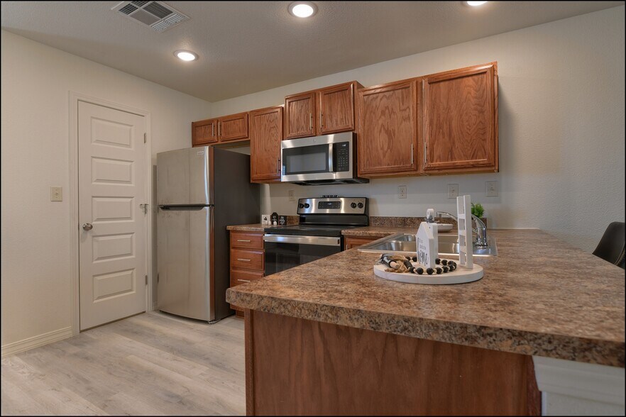 The Reserve Townhomes 5113 McNutt Rd Sunland Park NM 88008