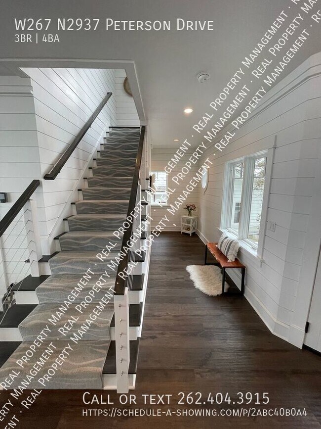 Building Photo - Fully Furnished Stunning Home on Pewaukee ...