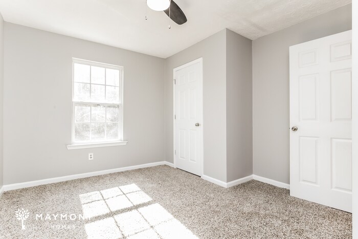 Building Photo - 120 Apache Dr