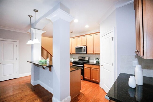 Building Photo - 3528 Pecos Ln