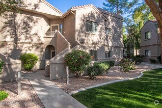 Building Photo - 15050 N Thompson Peak Pkwy