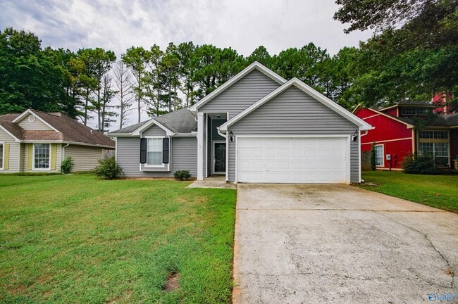 Building Photo - 215 Cypress Creek Dr