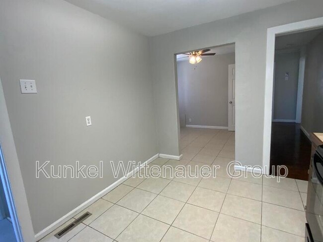Building Photo - 814 N 17th St