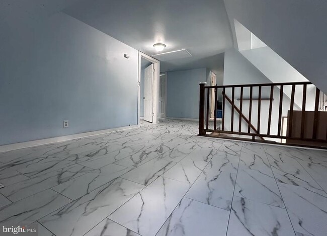 Building Photo - 110 S Broad St