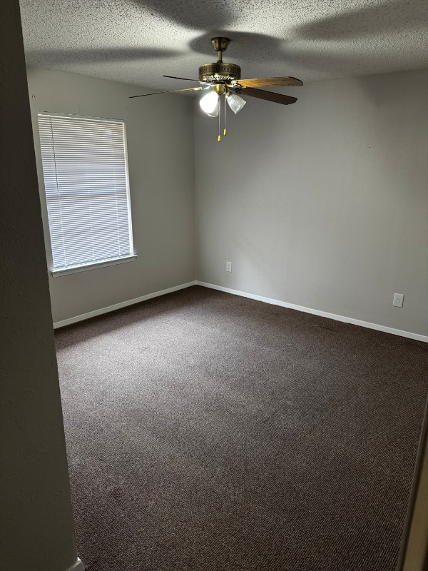 Building Photo - 15712 Top Ct