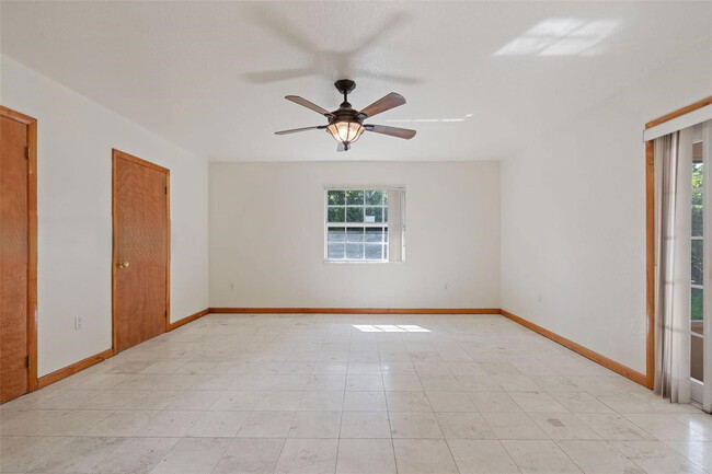 Building Photo - 9034 SW 163rd Terrace