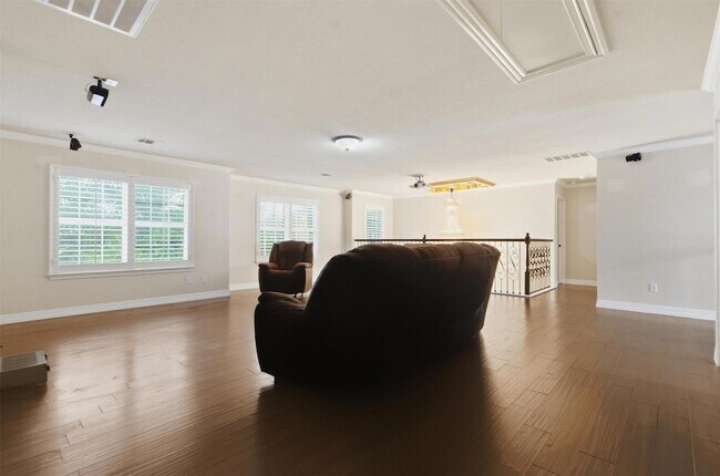 Building Photo - 113 Scarlet Oak Cove