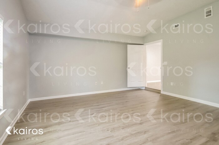 Building Photo - 7214 Cardinal Cir