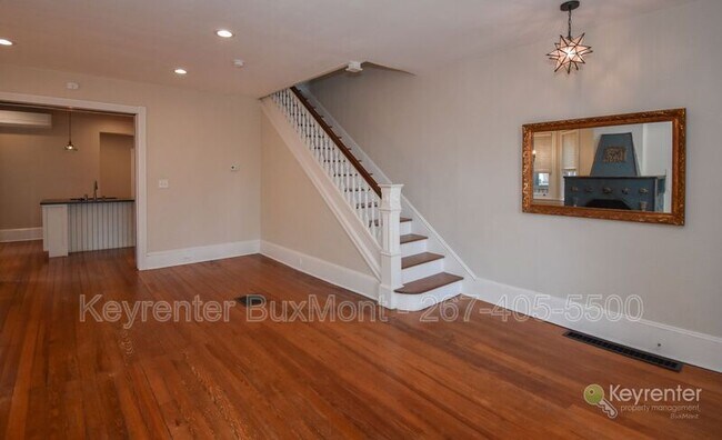 Building Photo - 61 E Ashland St