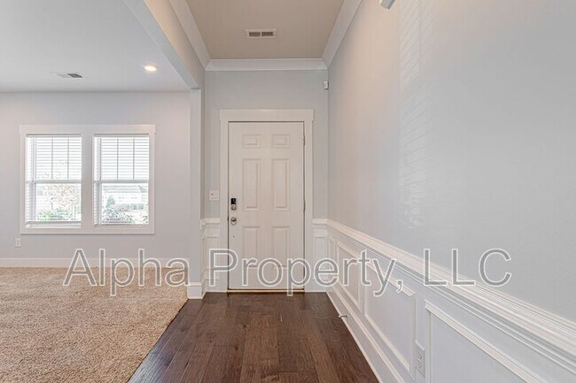 Building Photo - 112 Walking Stick Wy