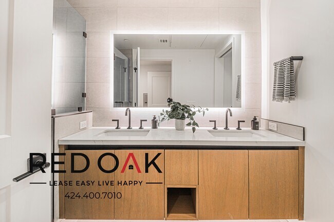 Building Photo - 1333 Orange Grove Ave