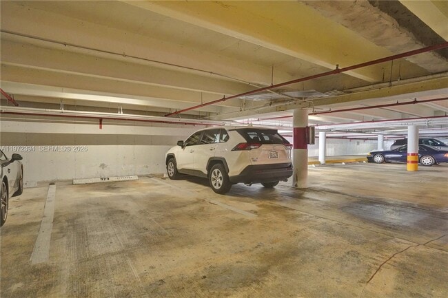 Building Photo - 1865 Brickell Ave