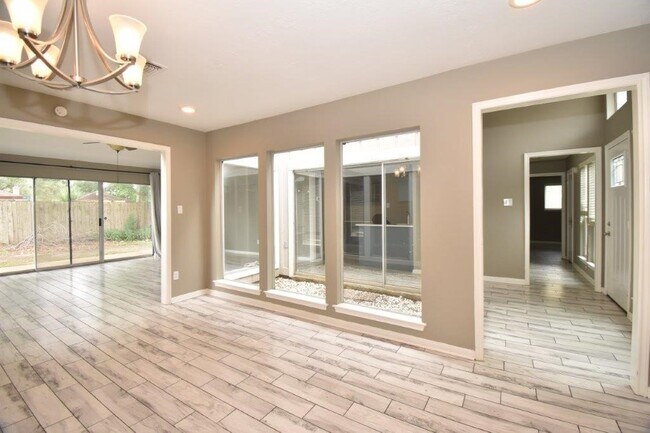 Building Photo - 1031 Red Rock Canyon Dr