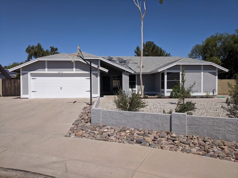 14101 N 78th Dr, West Facing front of house - 14101 N 78th Dr