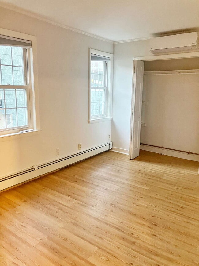 Building Photo - Great Milton location, close to commuter r...