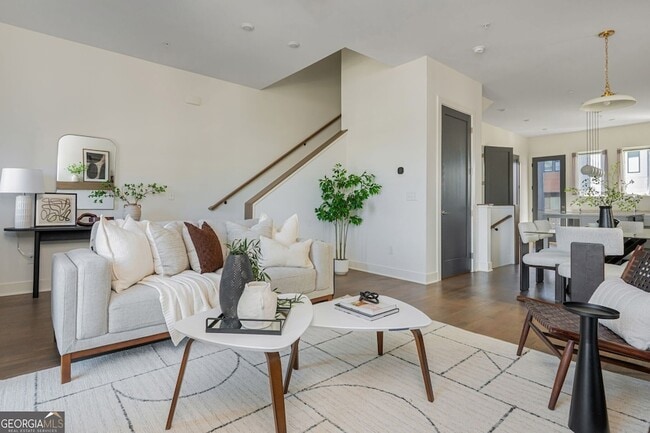 Building Photo - 2347 Hosea L Williams Dr SE