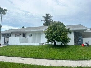 Building Photo - 20456 SW 92nd Ct