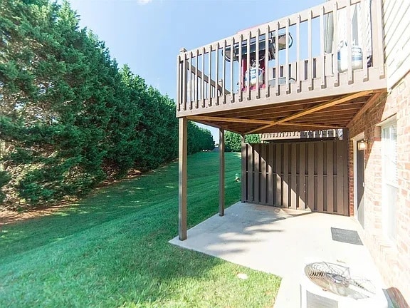 Building Photo - 136 Mulberry Cir