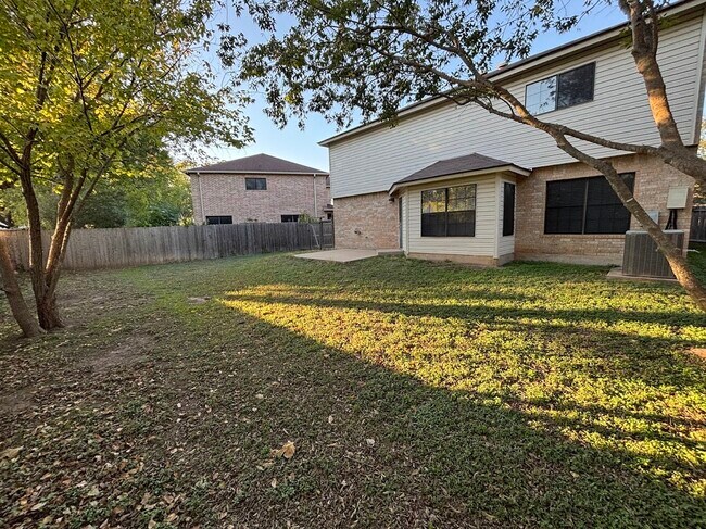 Building Photo - 2417 Riker Ridge Trail